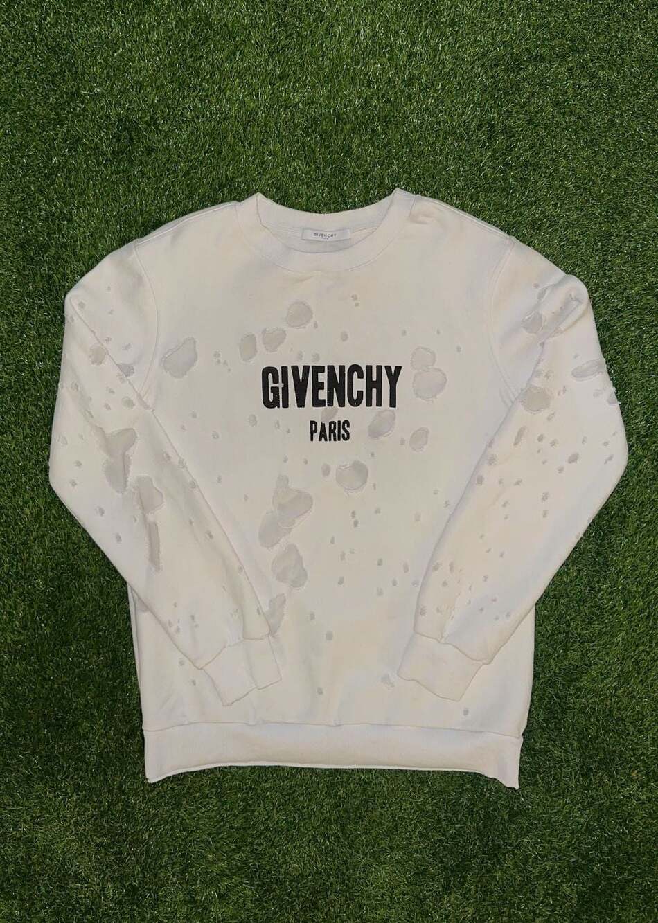 Givenchy Paris Distressed Logo Crewneck Sweatshirt White Size L